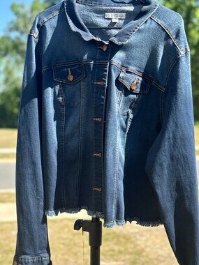 Est 1948 Denim Jacket Frayed Hem Size 26 28